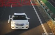 兩車高速公路上“花樣違法”分別被記30分和24分