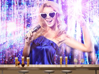 傳統(tǒng)KTV打入冷宮,全民K歌和唱吧誰(shuí)是“K歌之王”(圖1) t018a4dd74158e34337