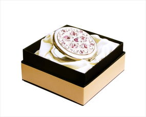 璀璨之約 紅粉佳人銀鉆禮盒，64mm尺寸下的110顆水晶浪漫