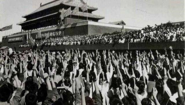 全球4大奇葩國慶節：韓國一年慶5次，英國最“隨便”法國最奢侈_圖1