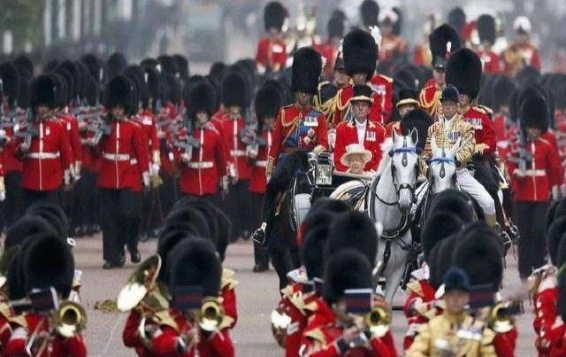 全球4大奇葩國慶節：韓國一年慶5次，英國最“隨便”法國最奢侈_圖1