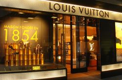 中國共享經濟殺入奢侈品領域 千禧一代是消費主