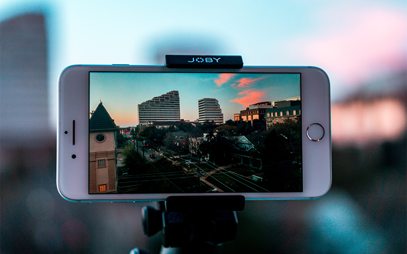 雷軍：天使投資人經歷讓我學會找風口 小米未來